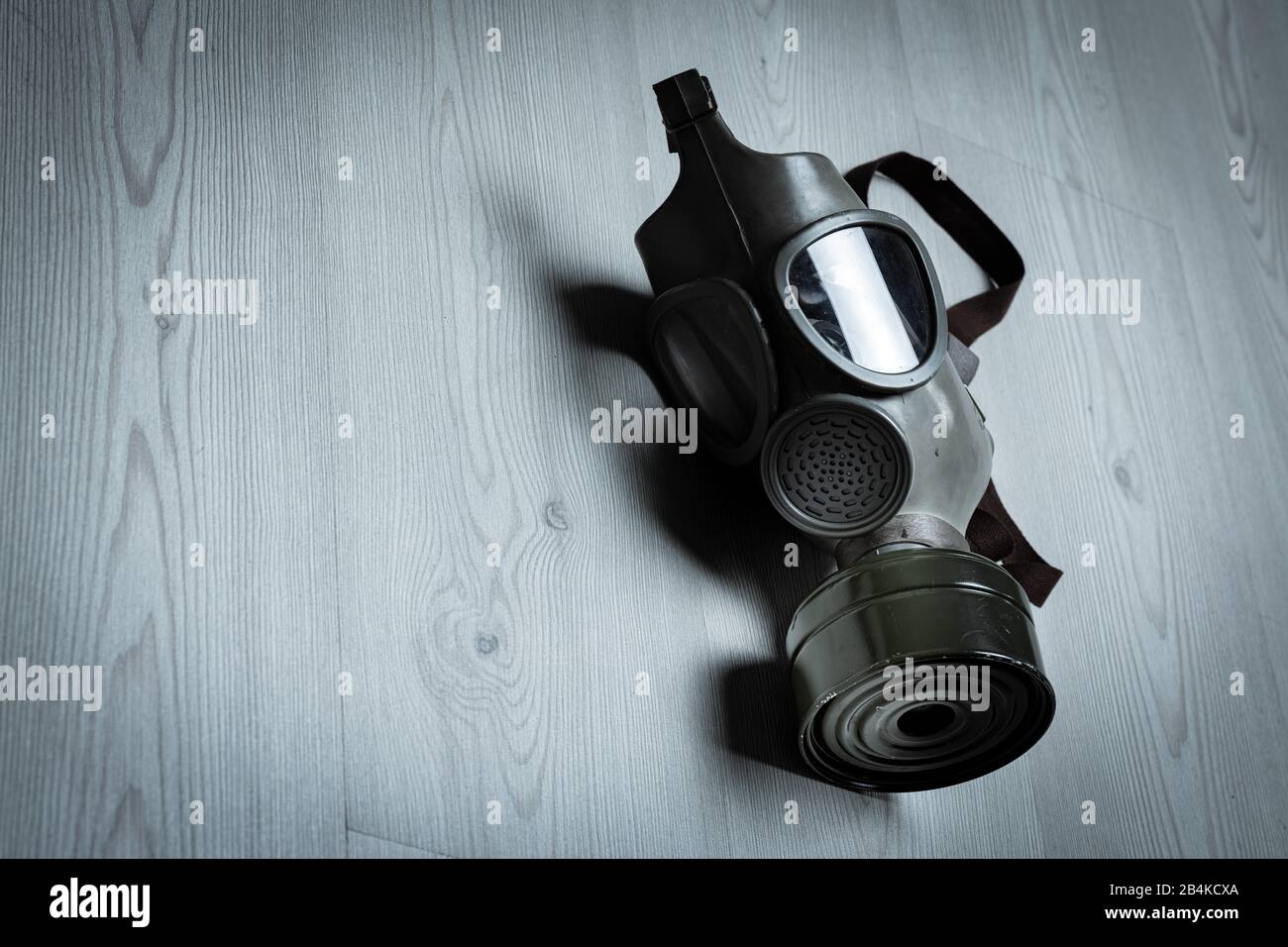 Maschera di gas contro il virus COVID19 e altre malattie Foto Stock