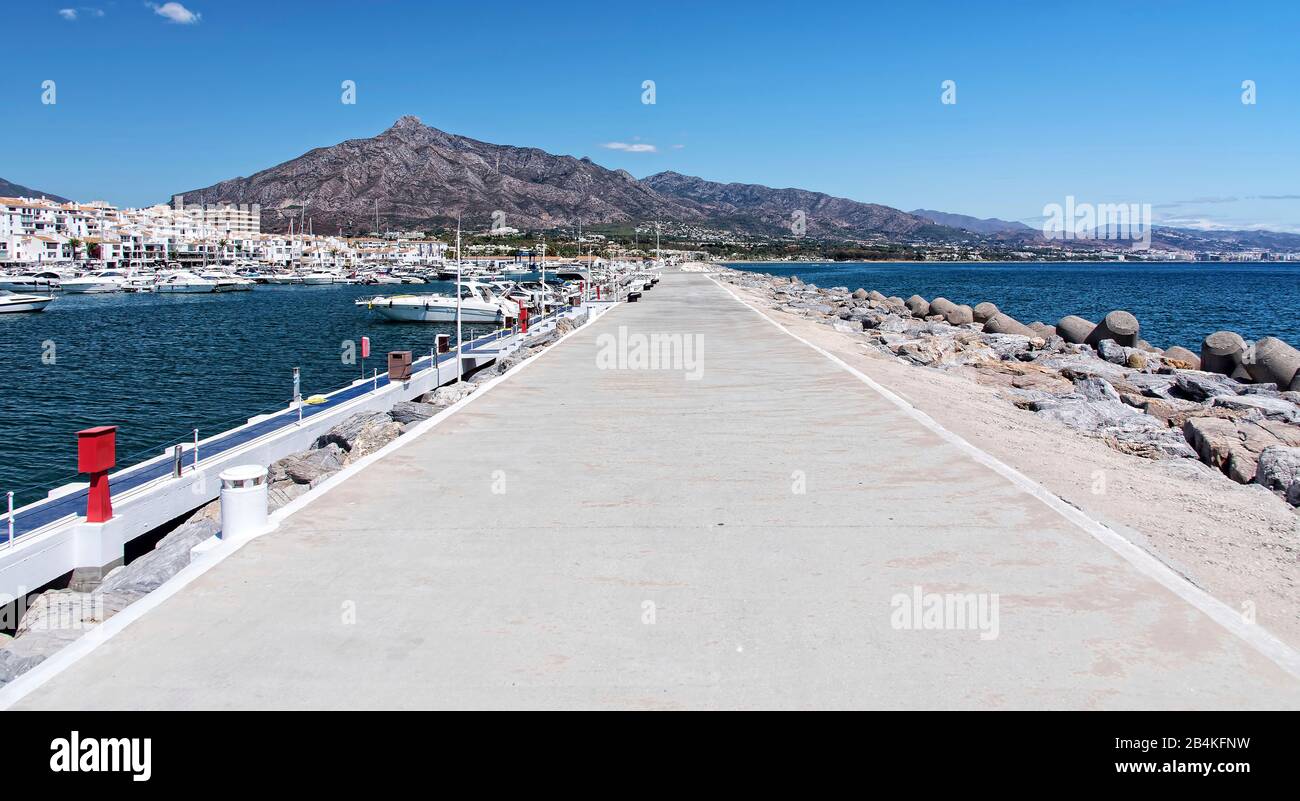 Porto di Marbella sulla Costa del Sol Foto Stock