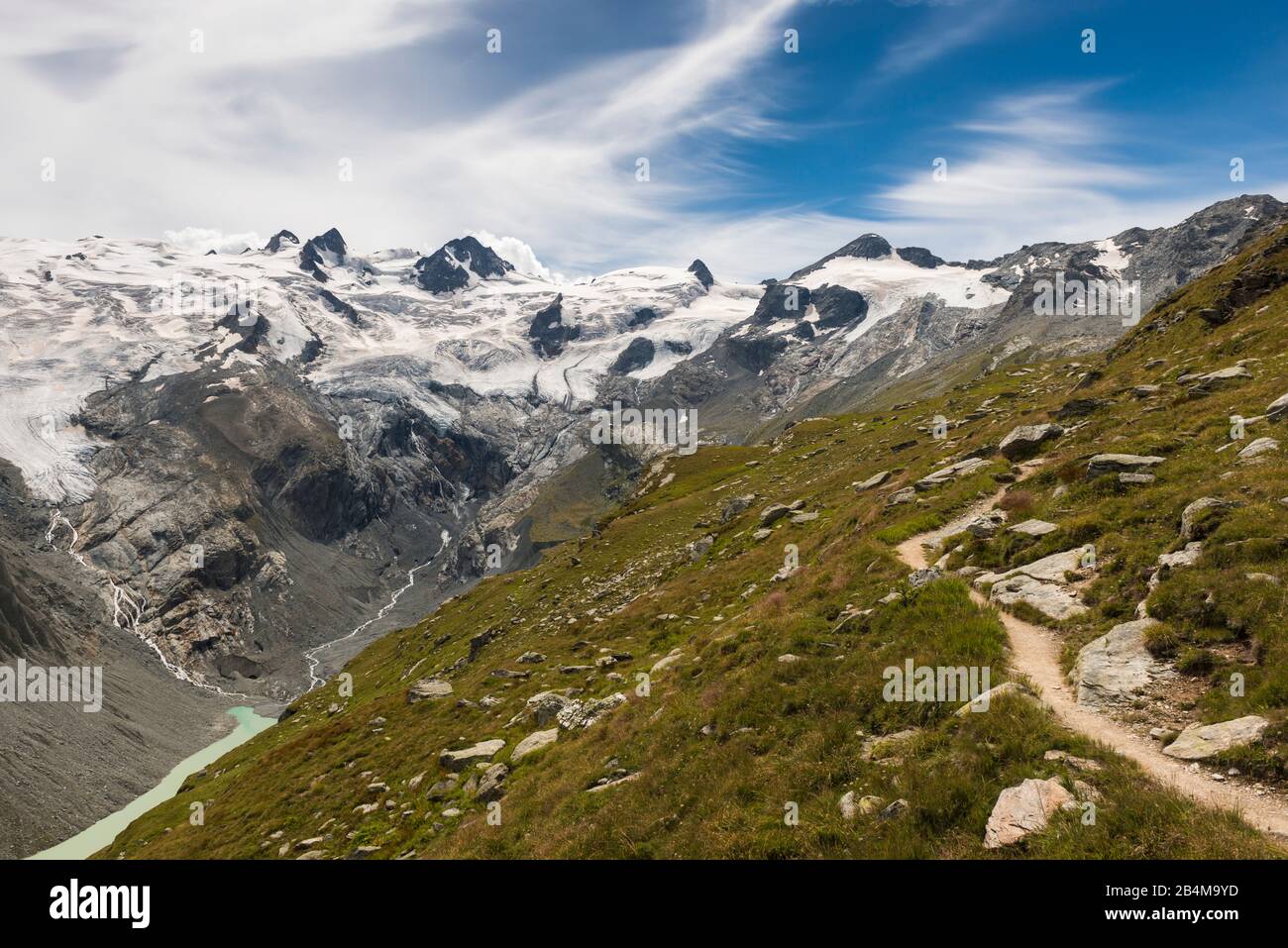 Svizzera, Graubünden, Engadina, Oberengadin, Bernina, Rosegtal con gruppo Sella, ghiacciaio Roseg e rifugio Coaz Foto Stock