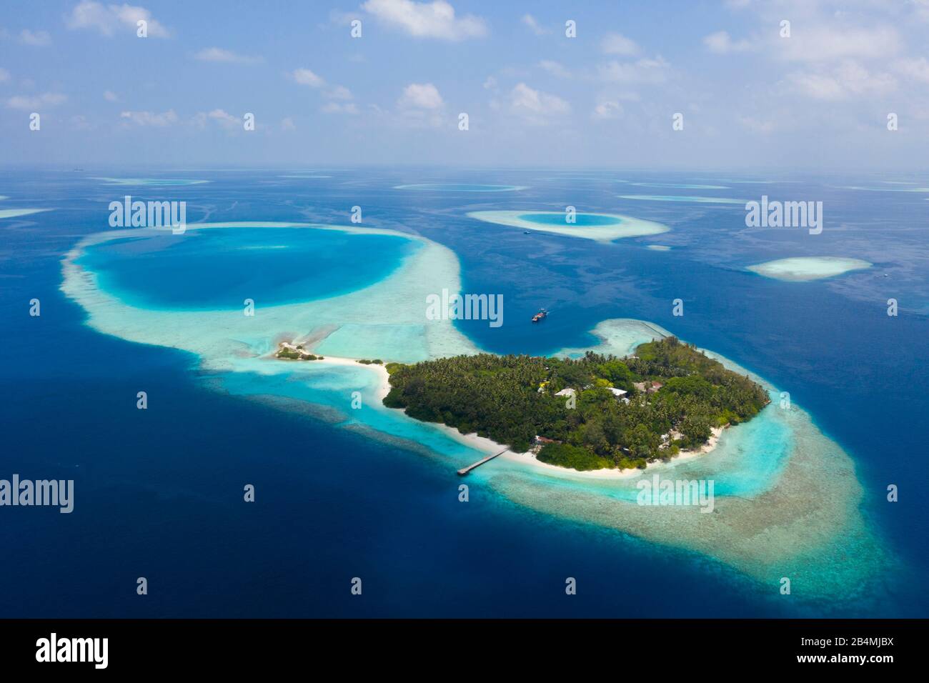 Isola di vacanza Villivaru, South Male Atoll, Oceano Indiano, Maldive Foto Stock