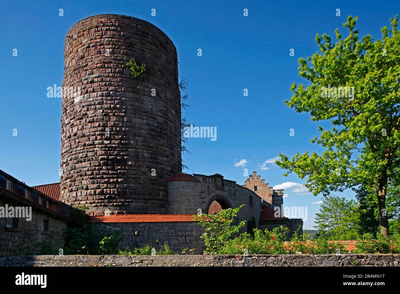 Germania, Baviera, Bassa Franconia, Hammelburg, Castello di Saaleck, Keep (le radici risalgono al 12th secolo), altri edifici da tempi successivi Foto Stock
