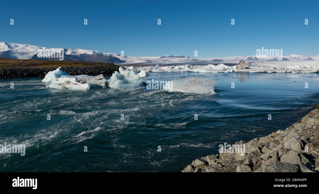 Islanda, lago glaciale di Jokulsarlon, Parco Nazionale di Vatnajokull, Hofn, laguna glaciale sudorientale Foto Stock