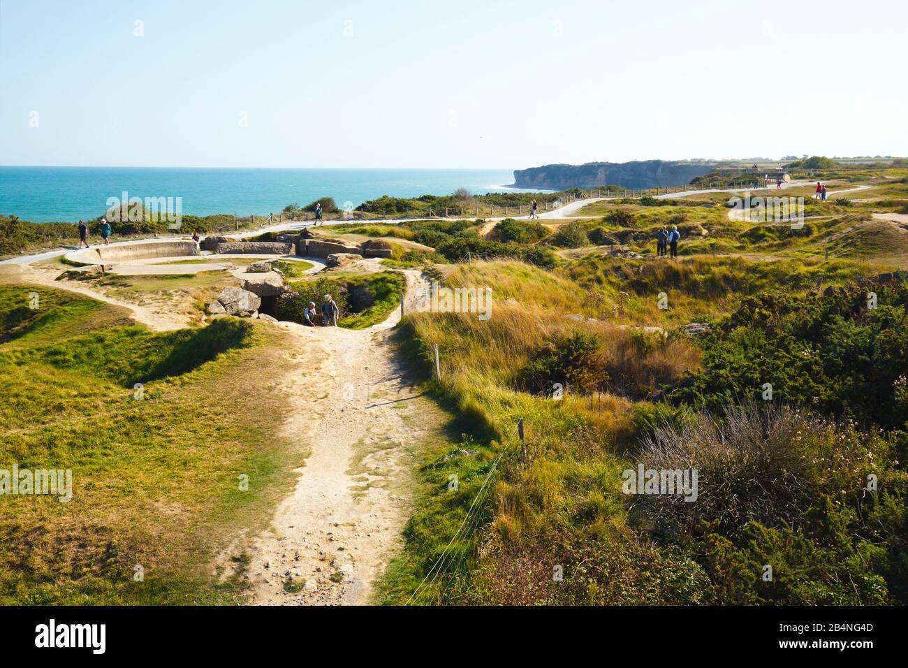 La Pointe du Hoc è una parte della costa ripida sulla costa del Calvados in Normandia. Punto strategico della seconda guerra mondiale durante l'invasione. Foto Stock