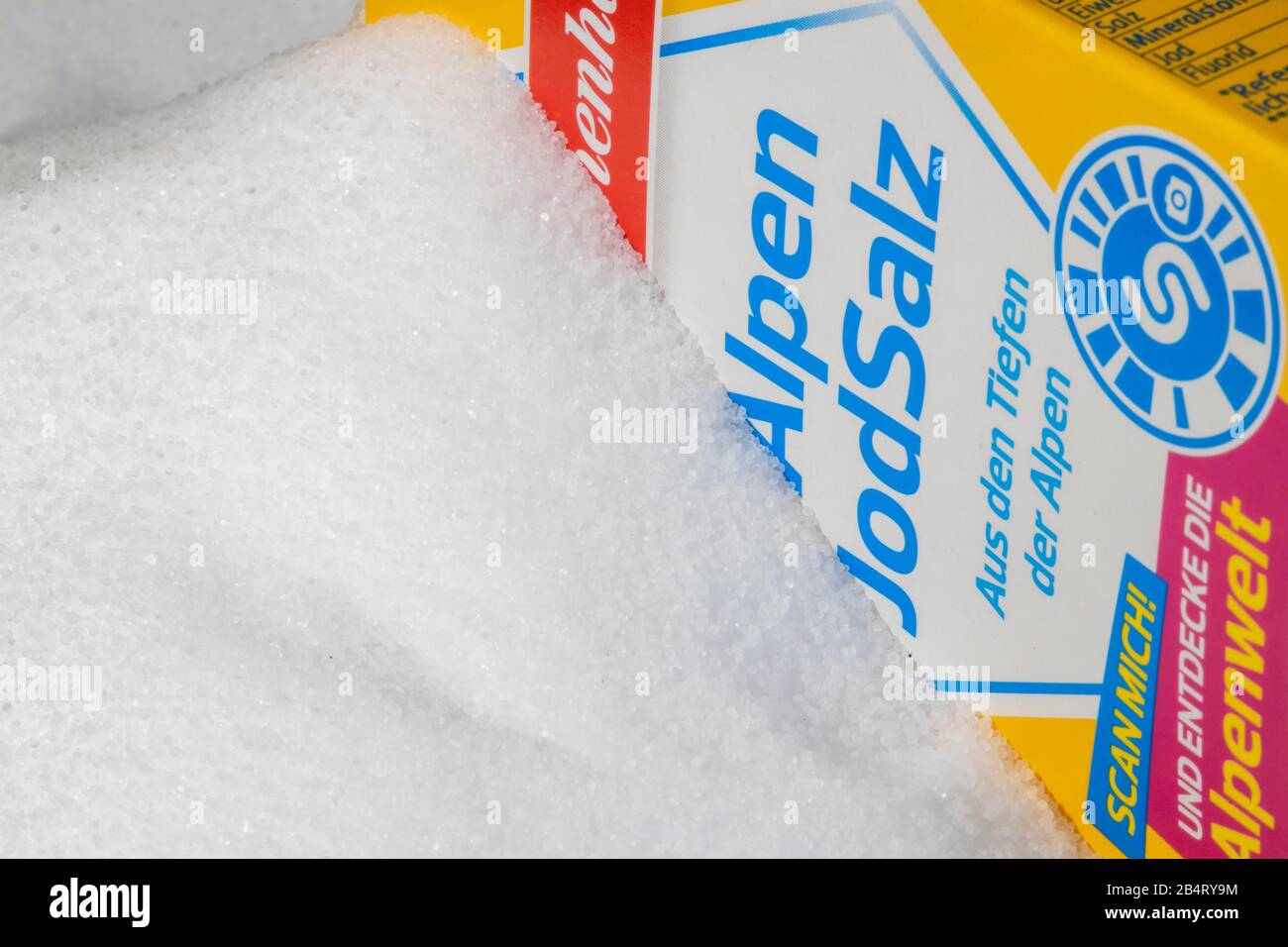 Sale iodato, sale di tabella normale, arricchito con iodio, Foto Stock