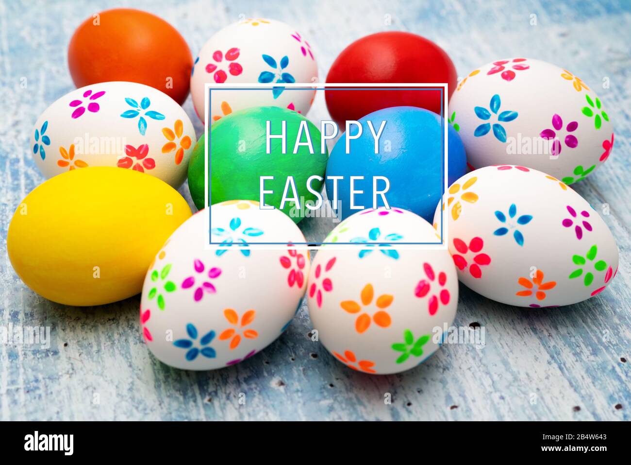 Uovo di Pasqua, felice domenica caccia decorazioni vacanza Foto Stock