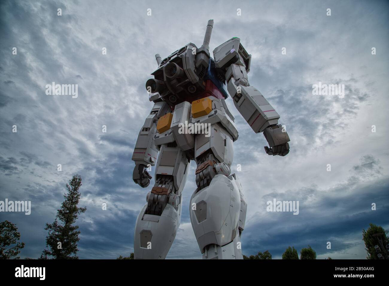 Tokyo, Giappone; 29 ottobre 2014: Tokyo 19 gennaio 2018 : replica di Unicorn Gundam di Mobile Suit RX-0 della serie a di Mobile Suit Gundam Unicorn Foto Stock