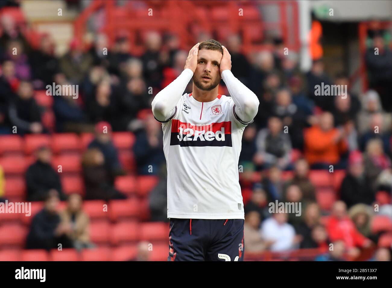 Londra, Regno Unito. 07th Mar, 2020. Lewis Wing di Middlesbrough deluso durante la partita Sky Bet Championship tra Charlton Athletic e Middlesbrough a The Valley, Londra, sabato 7th marzo 2020. (Credit: Ivan Yordanov | MI News) La Fotografia può essere utilizzata solo per scopi editoriali di giornali e/o riviste, licenza richiesta per uso commerciale Credit: Mi News & Sport /Alamy Live News Credit: Mi News & Sport /Alamy Live News Foto Stock