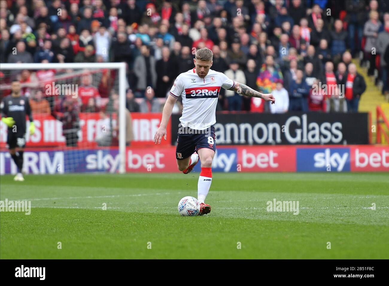 Londra, Regno Unito. 07th Mar, 2020. Britt Assombalonga di Middlesbrough in azione durante la partita Sky Bet Championship tra Charlton Athletic e Middlesbrough a The Valley, Londra, sabato 7th marzo 2020. (Credit: Ivan Yordanov | MI News) La Fotografia può essere utilizzata solo per scopi editoriali di giornali e/o riviste, licenza richiesta per uso commerciale Credit: Mi News & Sport /Alamy Live News Foto Stock