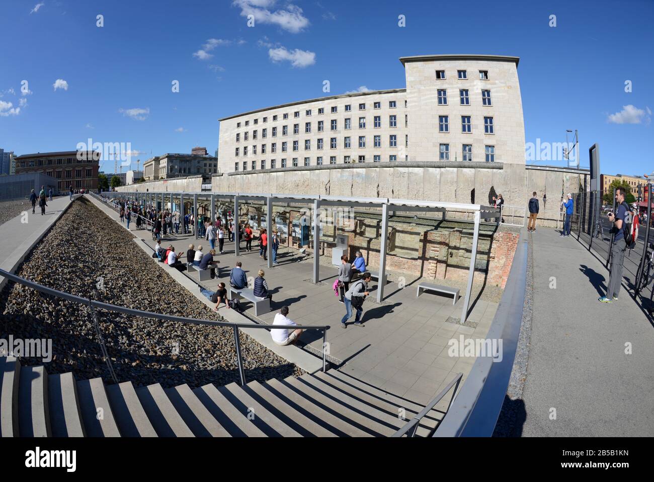 Topographie Des Terrors, Niederkirchnerstraße, Kreuzberg, Berlin, Deutschland Foto Stock