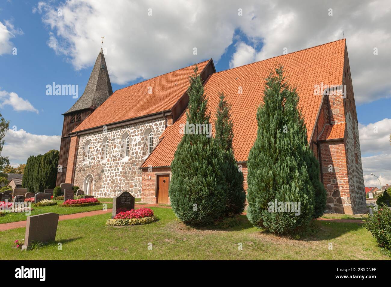 Chiesa storica a Gudow, contyof Lauenburg, Germania settentrionale, Europa centrale Foto Stock