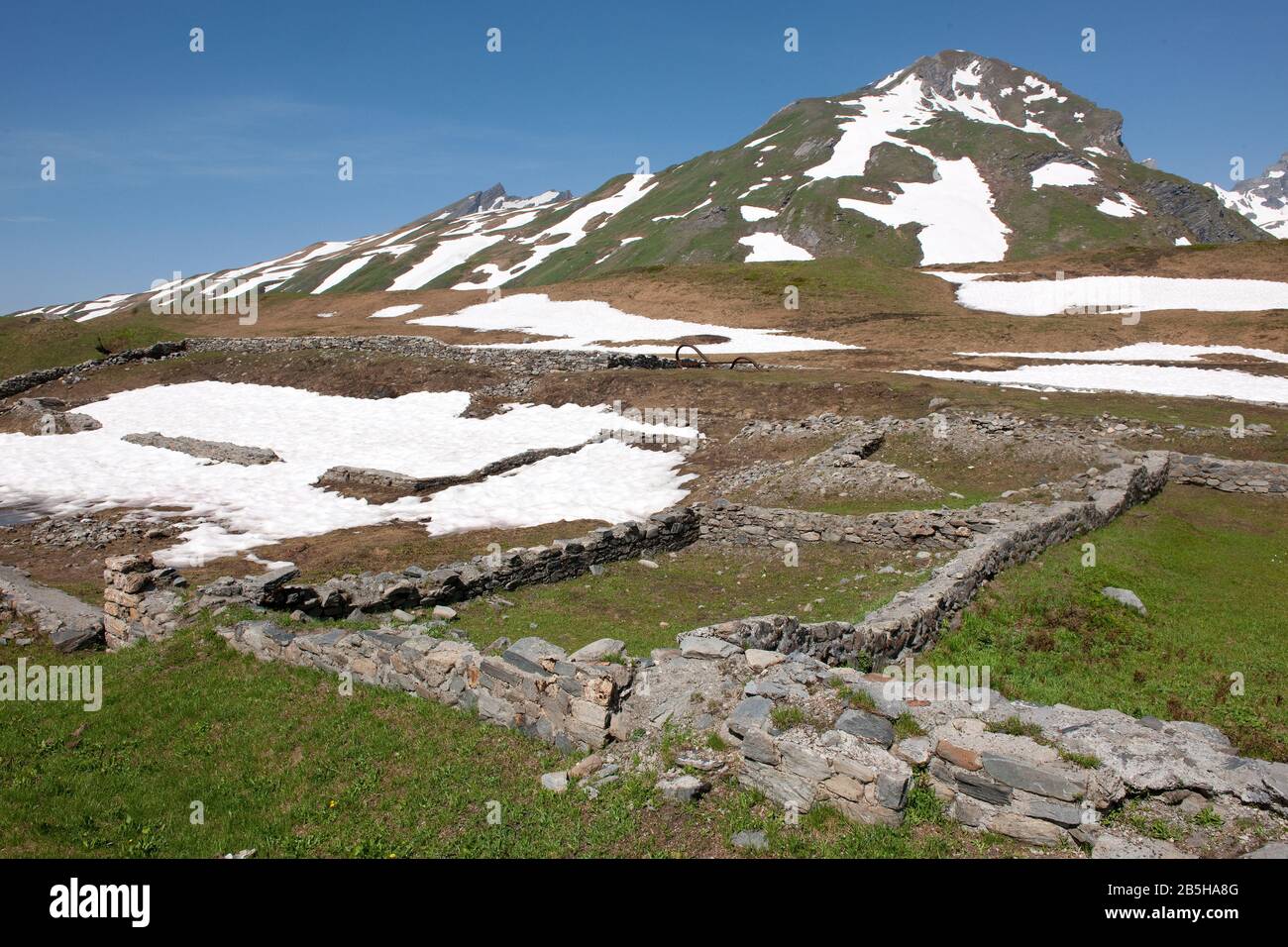 Rovine Romane, Passo San Bernardo, La Thuile, Valle D'Aosta. Italia | Römische Ruinen, Passo Kleiner San Bernhard Foto Stock