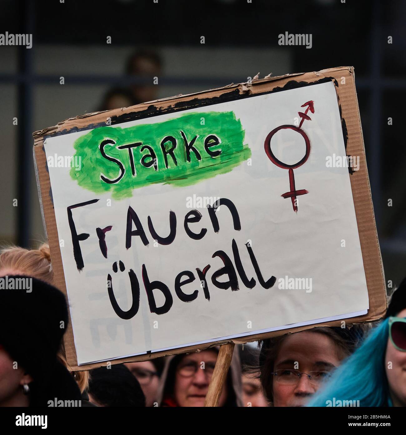 Braunschweig, Germania, 8 Marzo 2020: Giornata Delle Donne 2020, Foto Stock