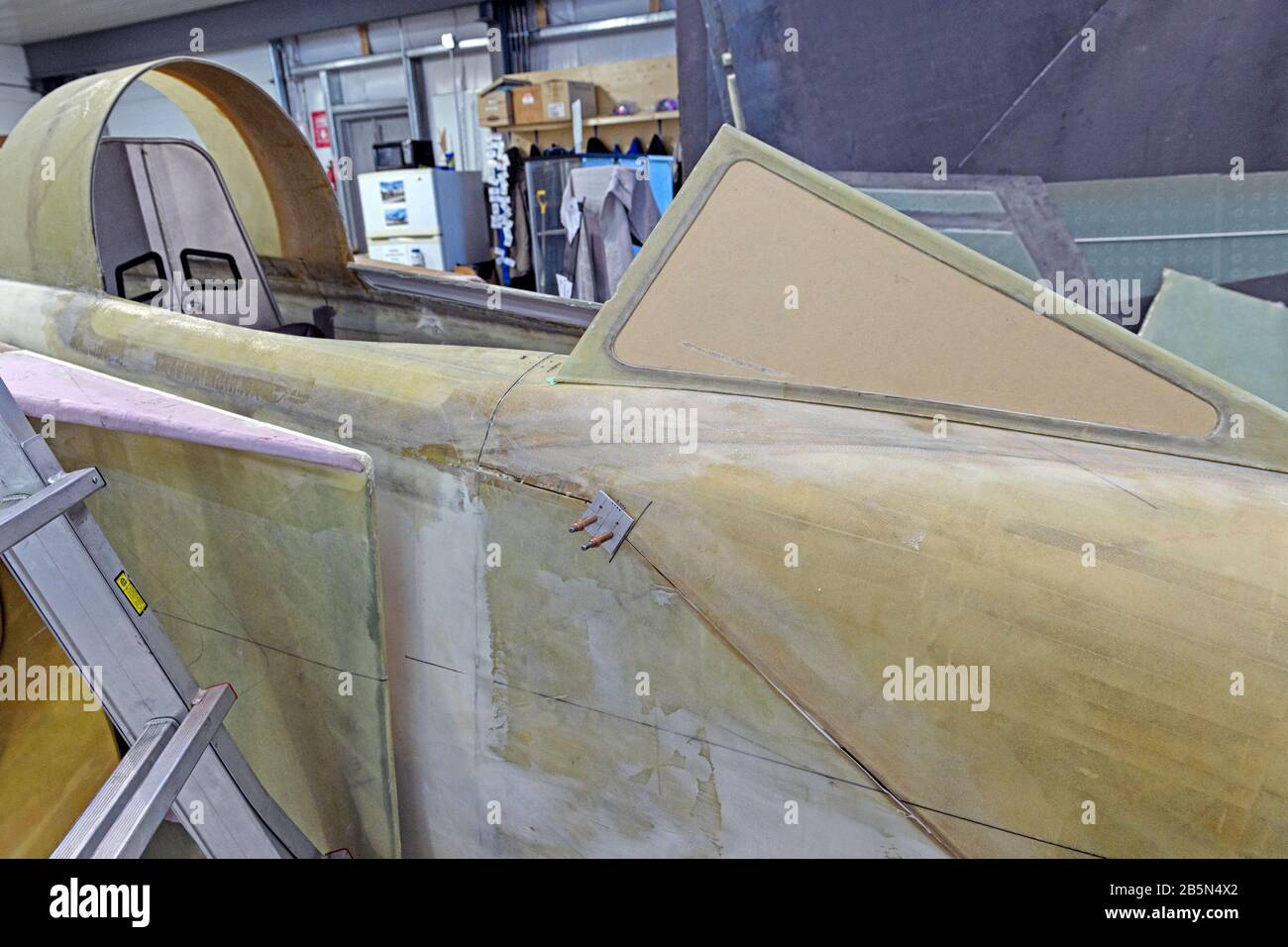 Avro Arrow jet fighter, replica di 2/3 dimensioni in costruzione all'Avro Museum di Springbank vicino Calgary Alberta. Foto Stock