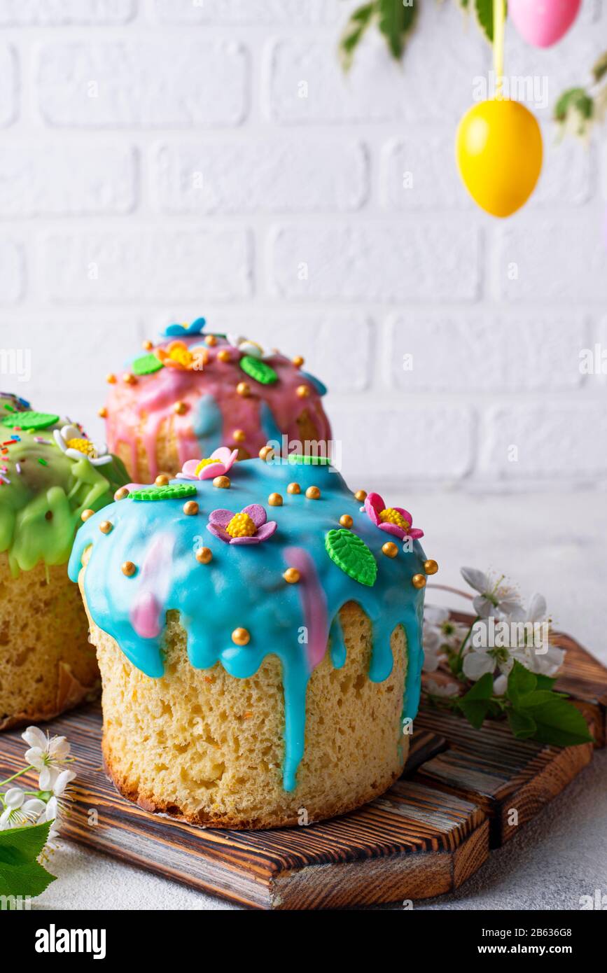 Tradizionale torta di Pasqua con topping Foto Stock