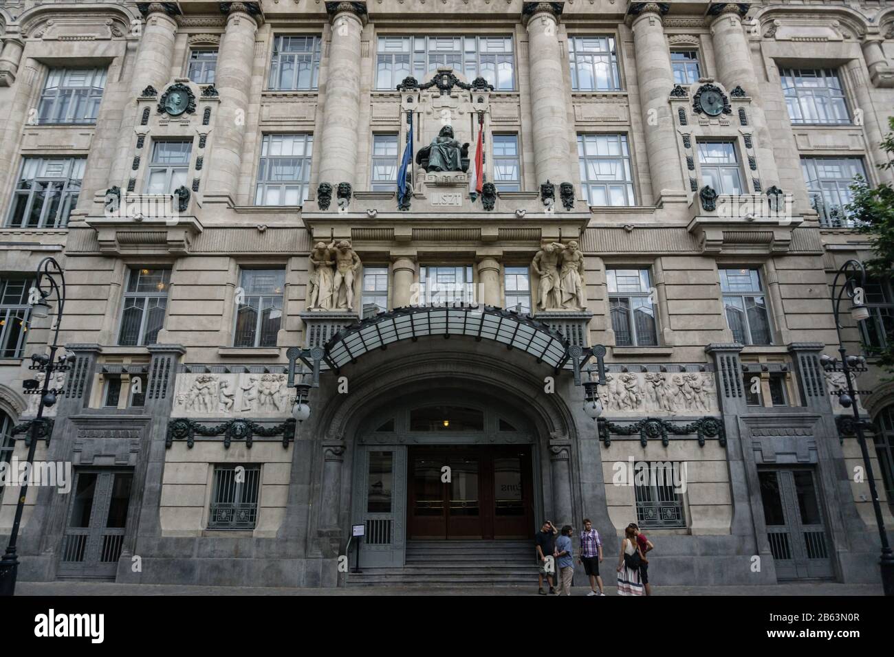 Vista esterna dell'Accademia musicale Franz Liszt, Budapest, Ungheria Foto Stock