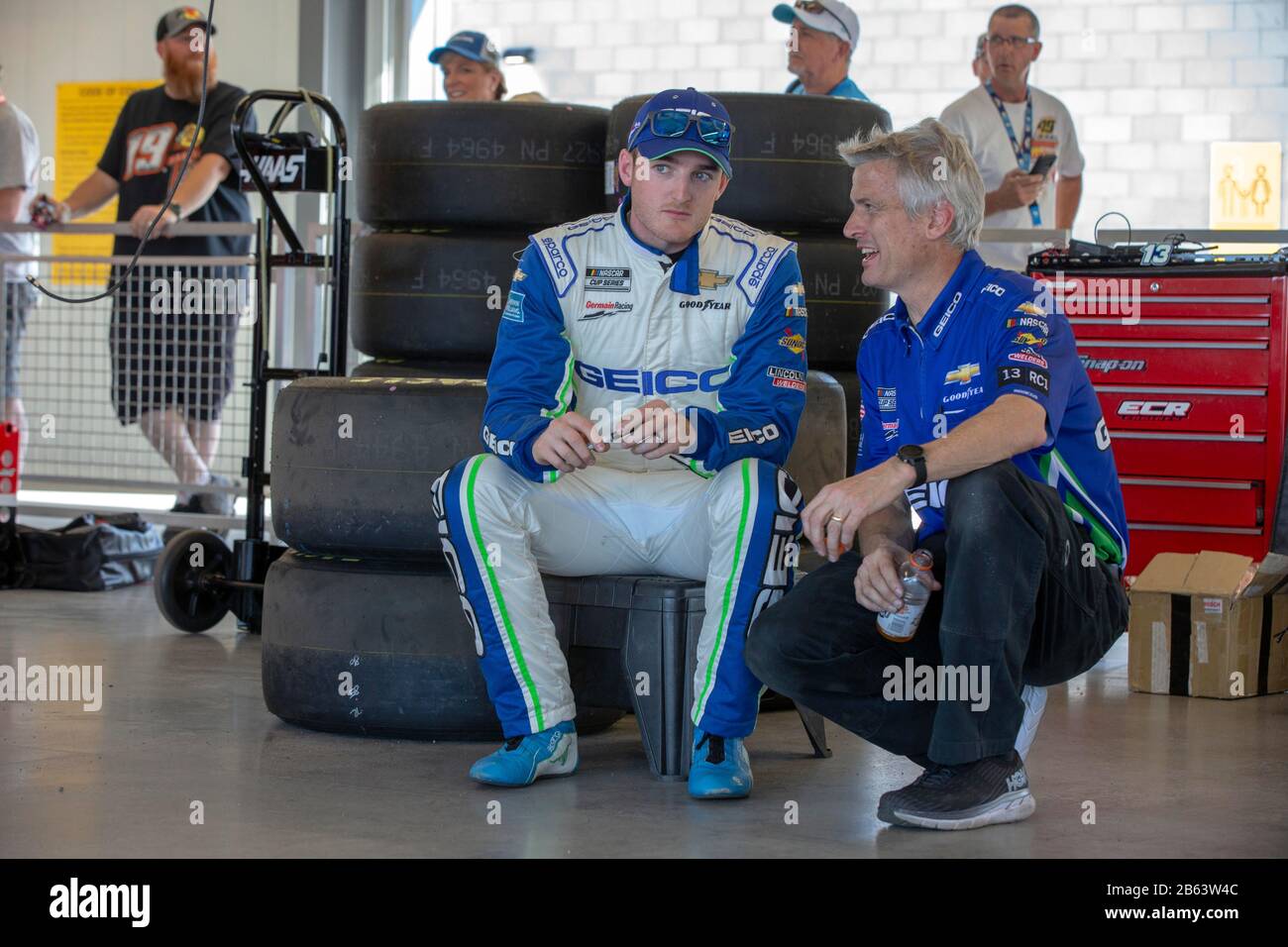 Avondale, Arizona, Stati Uniti. 6th Mar, 2020. Ty Dillon (13) porta in pista per allenarsi per il FanShield 500 al Phoenix Raceway di Avondale, Arizona. (Immagine Di Credito: © Logan Arce/Asp) Foto Stock