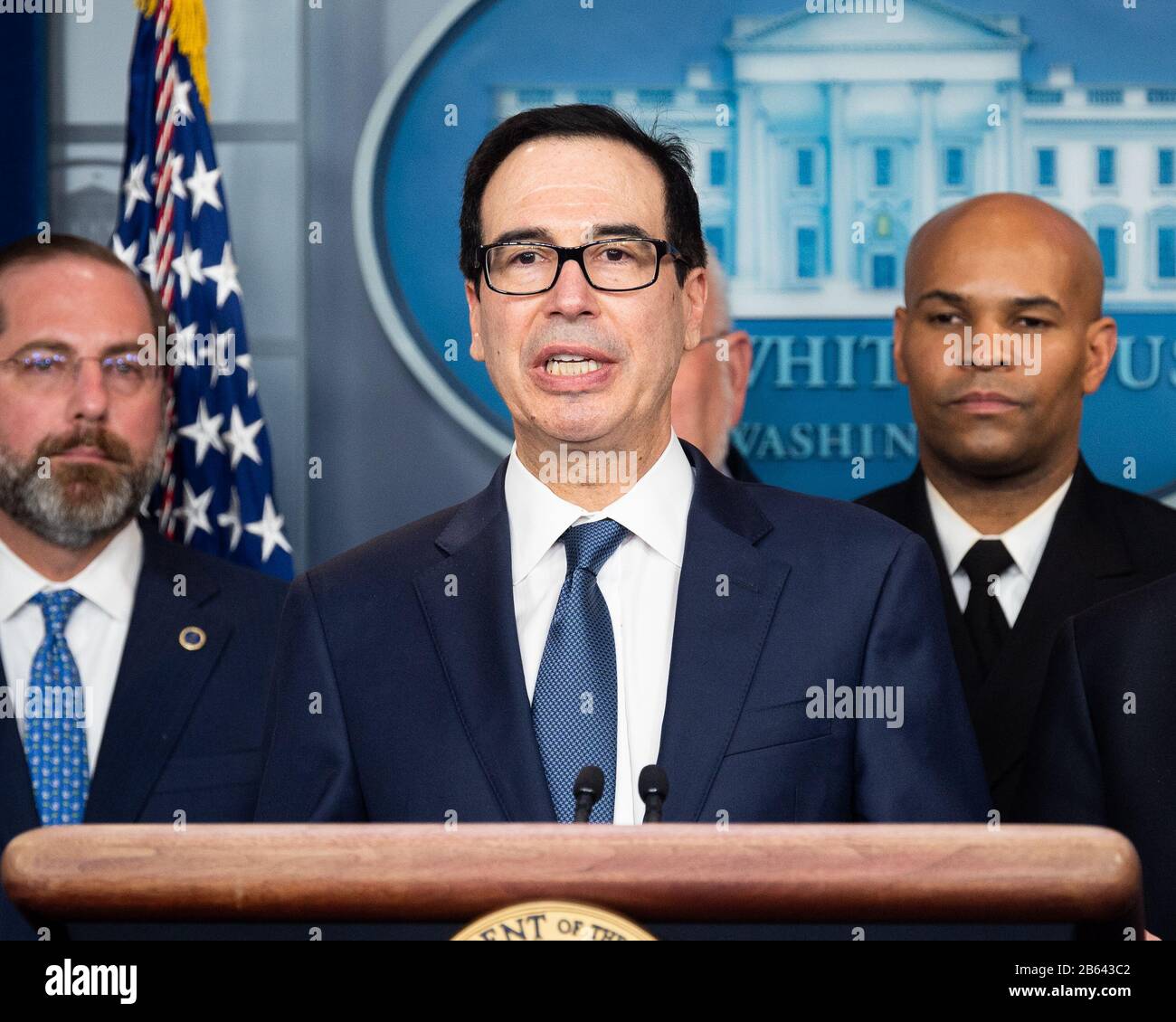 Washington, Stati Uniti. 09th Mar, 2020. Steven Mnuchin, Segretario del Tesoro degli Stati Uniti, parla alla conferenza stampa della Coronavirus Task Force. Credit: Sopa Images Limited/Alamy Live News Foto Stock