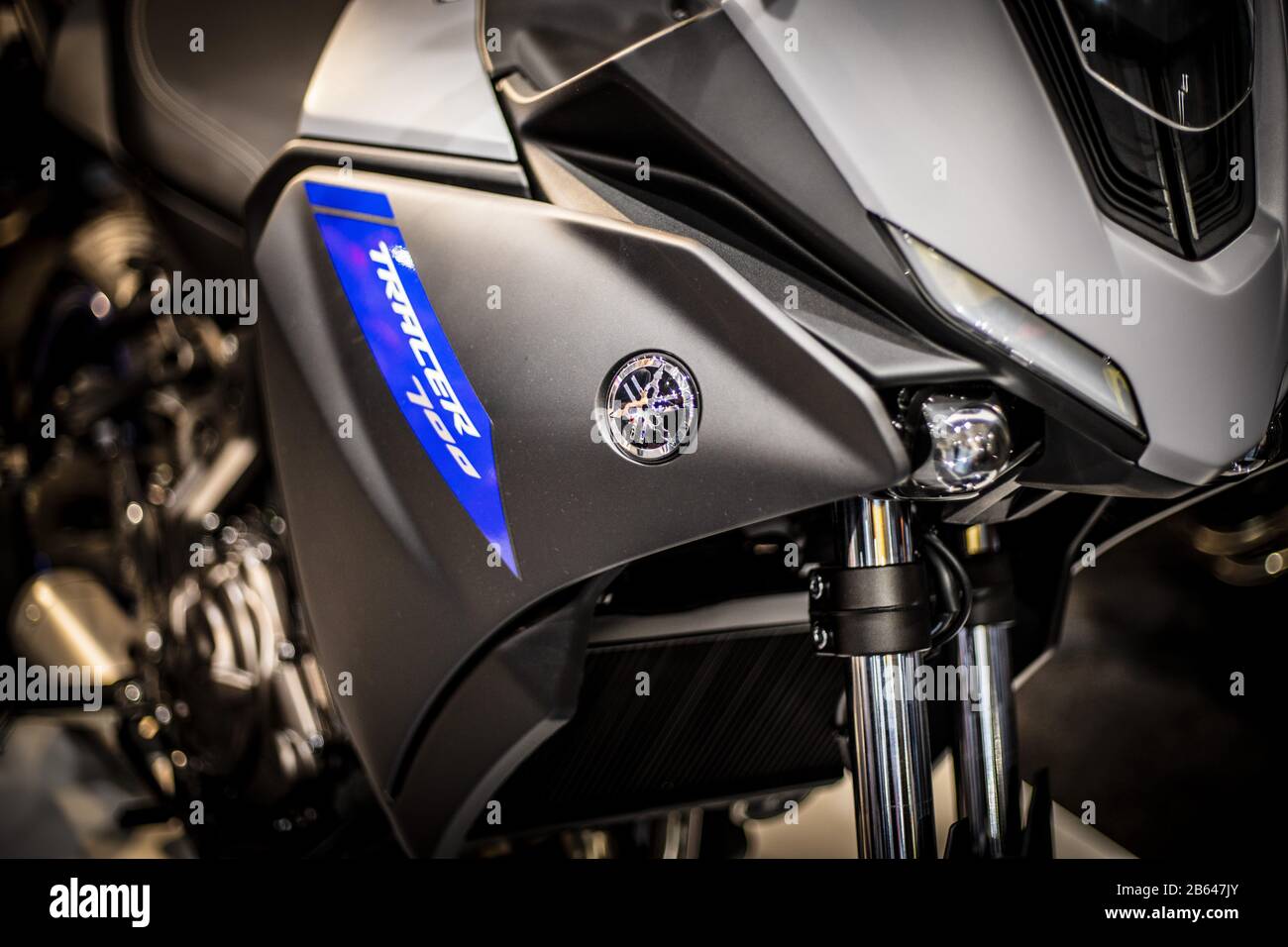 Dettaglio del logo del motociclo. Primo piano del logo Yamaha. Foto Stock
