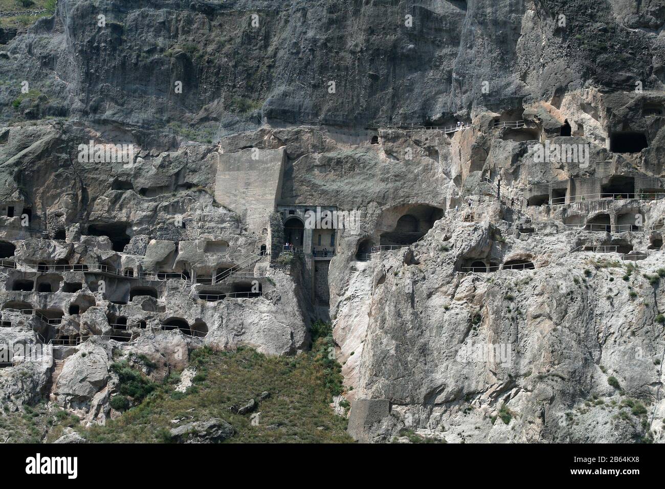 Vista di Vardzia (caverna monetaria), Erusheti montagna, Georgia Foto Stock