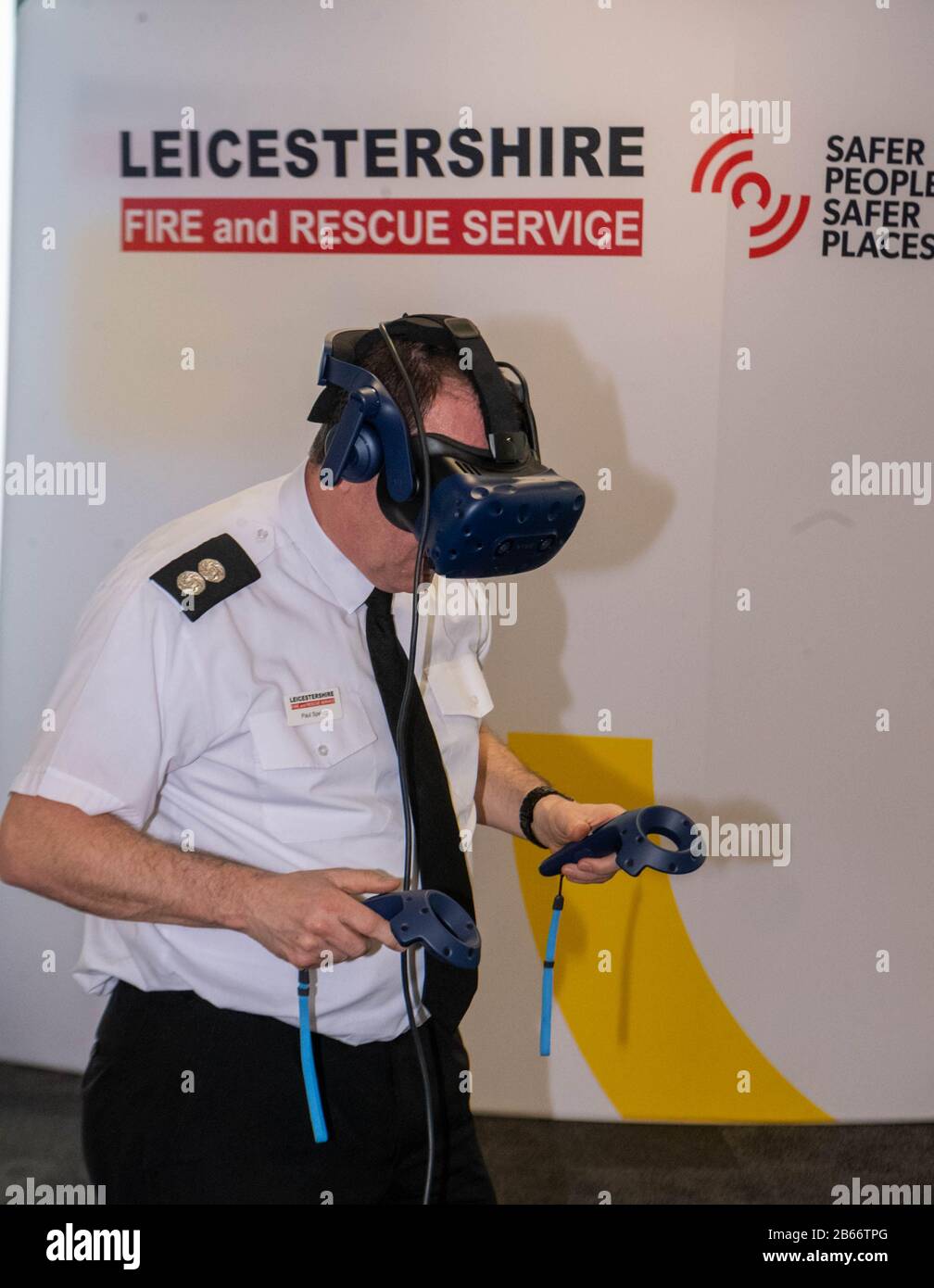 Londra, Regno Unito. 10th Mar, 2020. La tecnologia Wearable Technology Show 2020 VR utilizzata dal servizio antincendio e di soccorso Leicestershire Credit: Ian Davidson/Alamy Live News Foto Stock