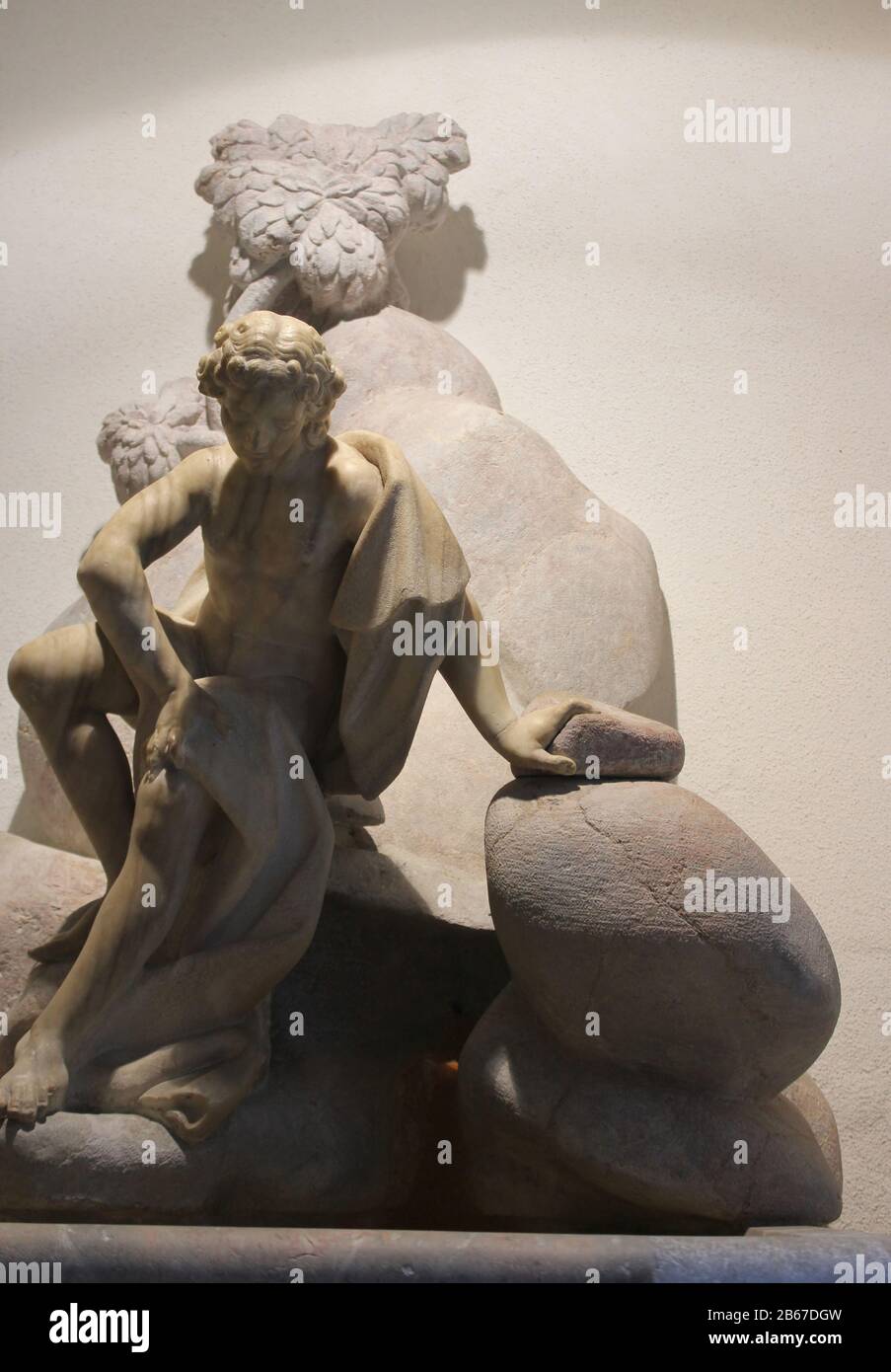 Fontana Narcissus barocca nel passaggio aperto del municipio creato dallo scultore veneziano Franceso Robba - attrazione turistica di Lubiana, sloveno Foto Stock