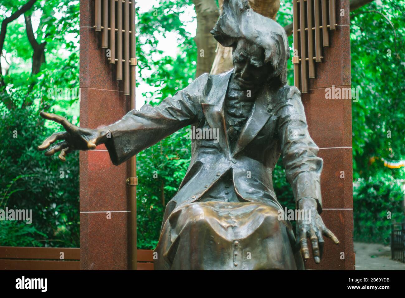 Statua Di Franz Liszt In Piazza Liszt Ferenc Foto Stock