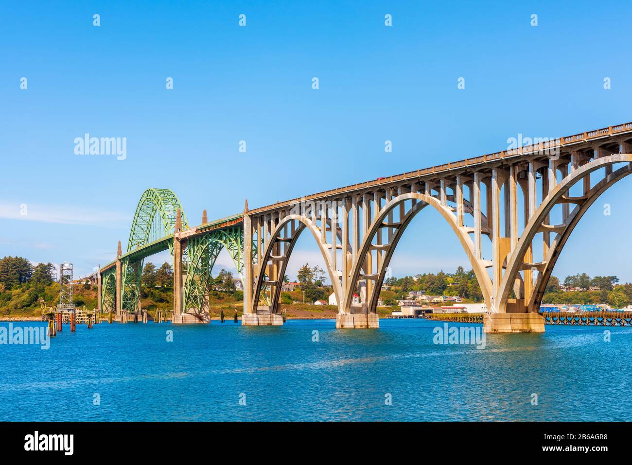 Yaquina Bay Bridge a Newport, Oregon, USA Foto Stock
