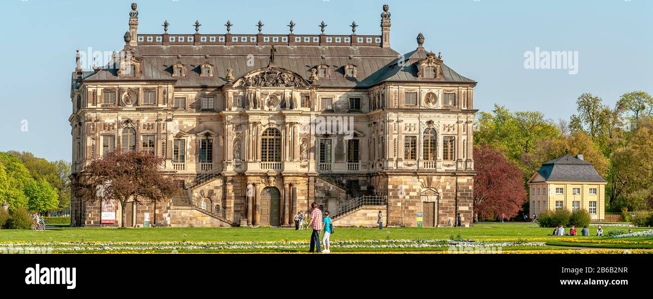 Sommerpalais è una caratteristica centrale del Großer Garten (Grande Giardino), un parco in stile barocco a Dresda. Germania. Foto Stock