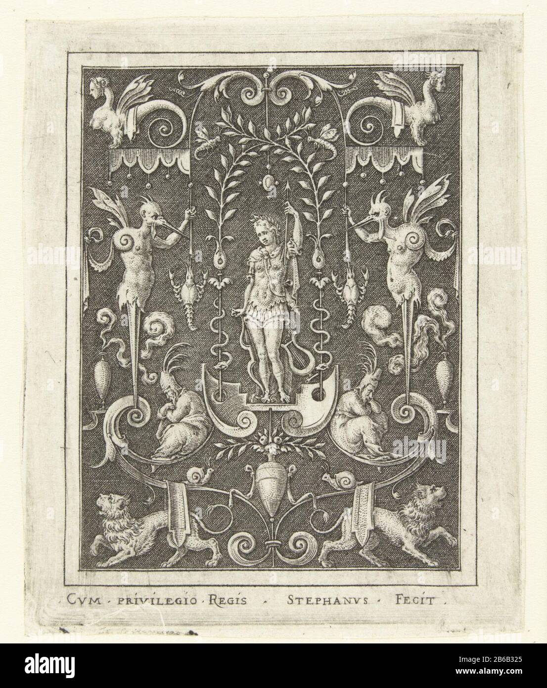 Apollo Vlak Decorazioni con figure dèi in una cornice di grottesca (versione successiva) (titolo della serie) Apollo, appoggiato sul suo arco e freccia in mano. È affiancato da due remix con teste di uccello. Dalla serie di sei bladen. Produttore : stampatore: Etienne Delaunenaar design: Etienne Delauneuitgever: Anonimo produzione luogo: Francia (possibile) Datata: 1528 - 1583 Materiale: Carta Tecnica: Engra (processo di stampa) dimensioni: Foglio: H 80 mm × W 65 mm Foto Stock