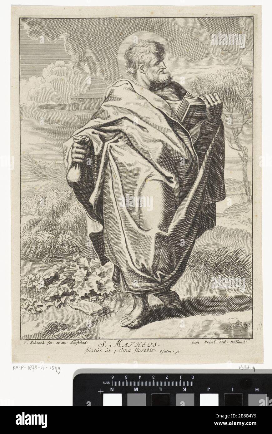 De apostel Matteüs staande in een landschap met een boek en een zak geld in zijn handen. Onder de voorstelling een verwijzing naar Ps. 92 in het Latijn. Produttore : produttore : Pieter Schenk (i) (vermeld op object)uitgever: Pieter Schenk (i) (vermeld op object)verlener van Privilege: Staten van Holland (vermeld op object)Plats manufacturing: Amsterdam Dating: 1670 - 1711 Physical kenmerken: ETS en gravure Material: Papier Techniek: Etsen / plaudrencé (Dimensions): H 250 mm × b 174 mm Soggetto: L'apostolo e l'evangelista Matteo (Matteo); possibili attributi: Angelo, ascia, Foto Stock