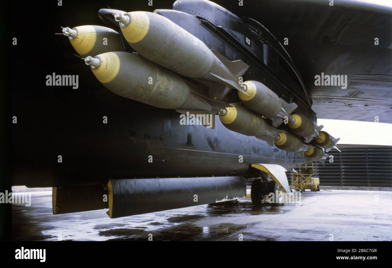 USAF United States Air Force Boeing B-52D Stratofortress con Bombarload Foto Stock