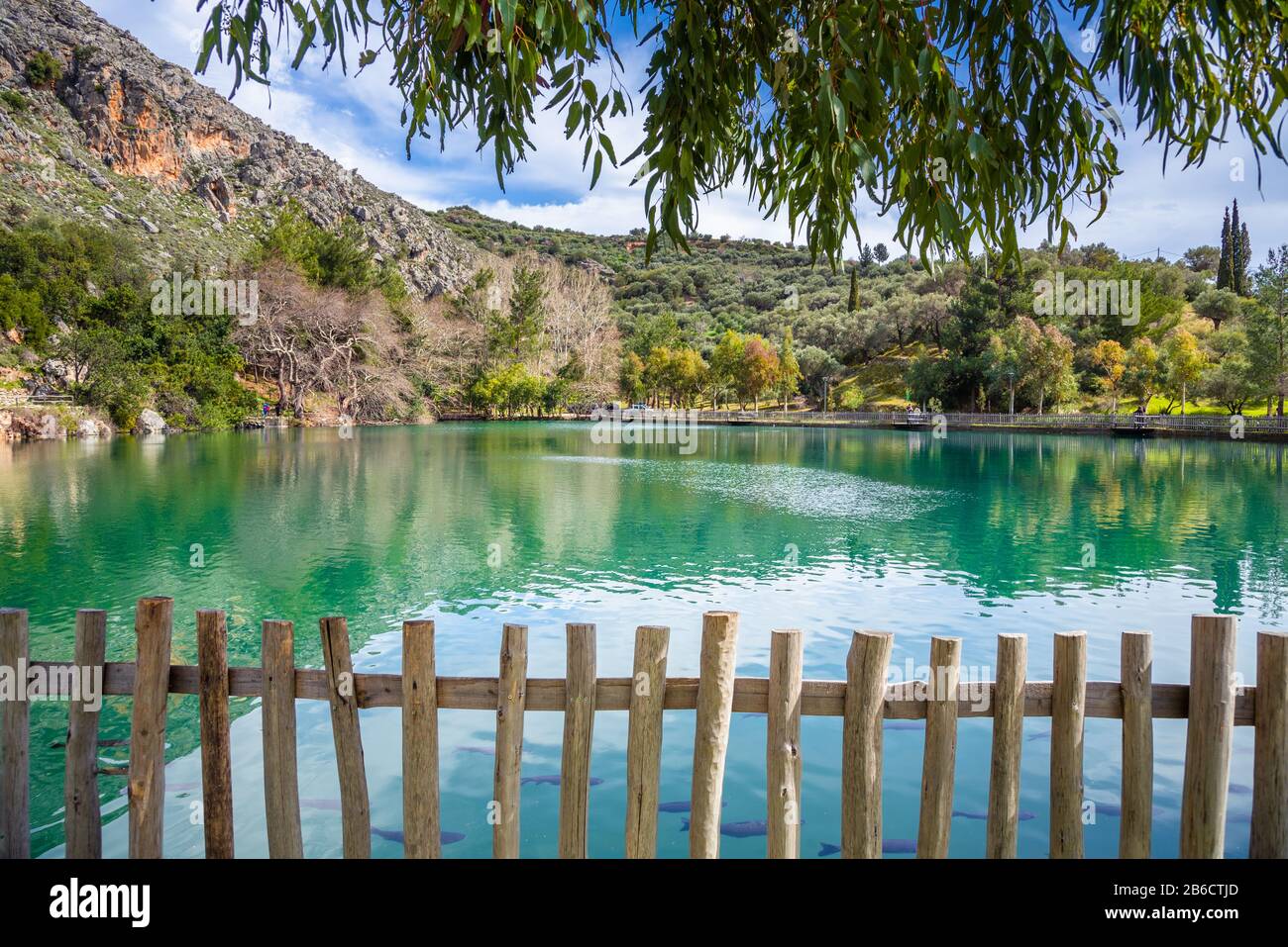 Lago di Zaros in primavera, Creta, Grecia. Foto Stock