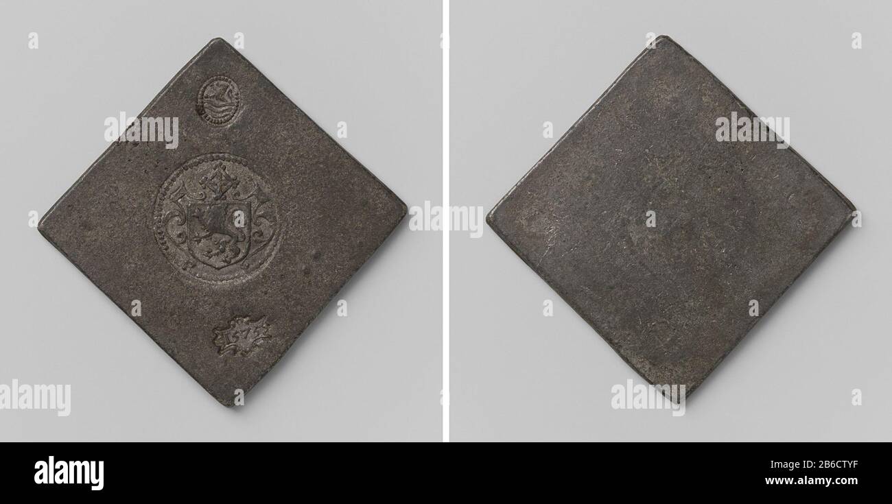 Assedio di Zierikzee eenzijdite, ruitvormige noodmunt. Voorzijde: Drie stempels boven elkaar; van onder naar boven: Staatswapen: Wapenschild binnen ovale parelrand; stadswapen: Wapenschild in cartouche binnen parelrand; jaartal in cartouche. Keerzijde: Opschrift fabbricante : anoniemPlats fabbricazione: Nederland dating: 23-nov-1575 - 1576 Materiale: TiN Techniek: Slaan dimensioni: H 5,3 cm. × b 5,3 cm. × g 27,35 gr Oggetto: Tachtigjarige OorlogBeleg van ZierikzeeWanneer: 1575-09 - 1576-07 Foto Stock