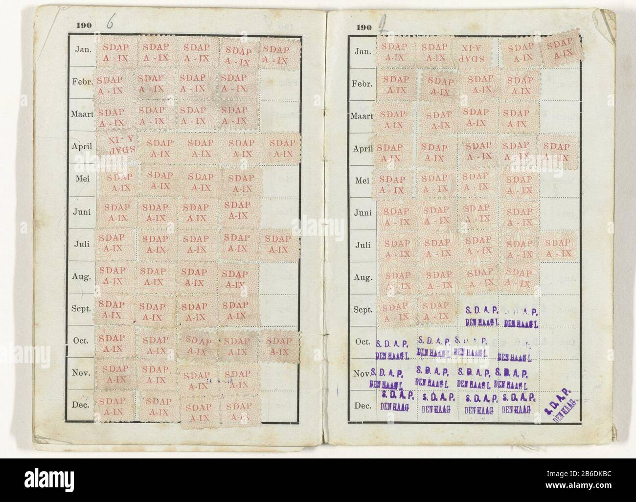 Prova di appartenenza al SDAP dal Dr. W Drees 1904 Libro con copertura in tessuto verde. In primo piano, il certificato di adesione, seguito dagli statuti, dalle leggi, dai programmi elettorali armati e municipali, cambia su un foglio separato, dopo cinque pagine di sigilli e francobolli del partito. Totale 44 pagine firmate; L. O. datate; m.o .: 1 luglio 1904. Titolo; top center: Partito socialdemocratico del lavoro nei Paesi Bassi / entità riconosciuta da Kon. Decisione Avanti. Di 22 sept. 1897 ulteriormente riconosciuto da Kon. Decisione Avanti. Di ... / PROVA ... Produttore: Printer: Masereeuw & Bolt Publisher: SDAPP Foto Stock