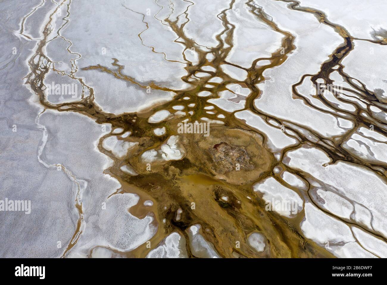 Immagini aeree dal drone del lago di Owens vicino al parco nazionale Di Death Valley, California, Stati Uniti Foto Stock