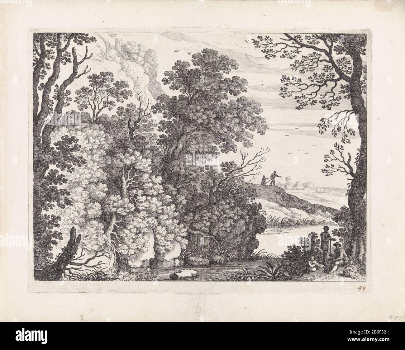 Paesaggi boschivi italiani (titolo della serie) in primo piano una foresta con un ruscello. Proprio sulla riva due uomini e un bambino che gioca con un cane sotto un albero. Nell'ambiente collinare con due figure. Stampa una serie di landschappen italiani. Produttore : stampatore Willem van Nieulandt (II) Designed by Paul Bril Data: 1594 - 1635 caratteristiche Fisiche: Incisione ed engra; materiale di prova: Tecnica della carta: Incisione / engra (processo di stampa) Misure: Bordo della lastra: H 244 mm × W 314 mm Soggetto: Foresta, legno (+ paesaggio con figure, bastoncino) cane Foto Stock