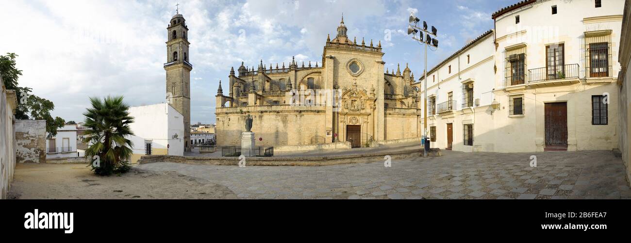 Facciata della Cattedrale di Jerez de la Frontera, Jerez de la Frontera, Cadice Province, Andalusia, Spagna Foto Stock