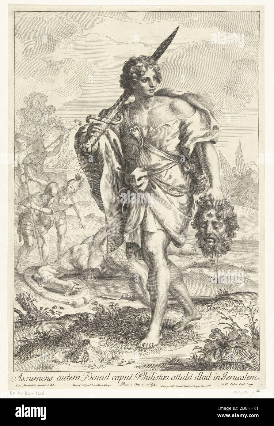 Davide con il capo di Golia Davide con il pesante d e il capo di Golia in mano. Dietro di lui c'è Goliath decapitato sul pavimento circondato da soldati. Nel margine inferiore un versetto biblico nel Latijn. Produttore : stampatore: Robert Audenaerd (proprietà in elenco) su ordine di Carlo Maratti (edificio in elenco) Editore: Jacob Frey (proprietà in elenco) Luogo di fabbricazione: Roma Data: 1685 - 1723 caratteristiche Fisiche : engra e materiale di incisione: Carta Tecnica: Engra (processo di stampa) / dimensioni di incisione: Foglio: 405 mm × h 270 b mm Oggetto: Davide con la testa di Goliath Foto Stock