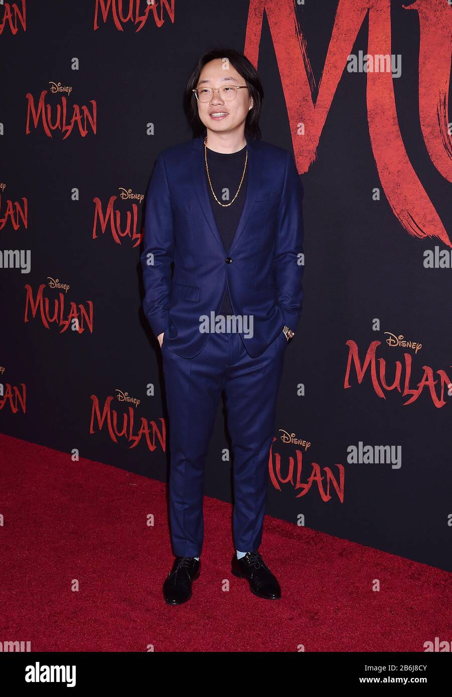 Hollywood, CA - 09 MARZO: Jimmy O. Yang frequenta la prima del 'Mulan' di Disney all'El Capitan Theatre il 09 marzo 2020 a Hollywood, California. Foto Stock