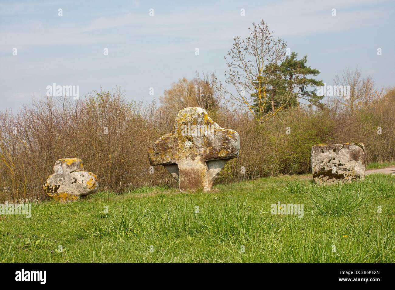 Croci di conciliazione di Duerrwangen, Germania, Baviera, Franconia media, Mittelfranken, Duerrwangen Foto Stock