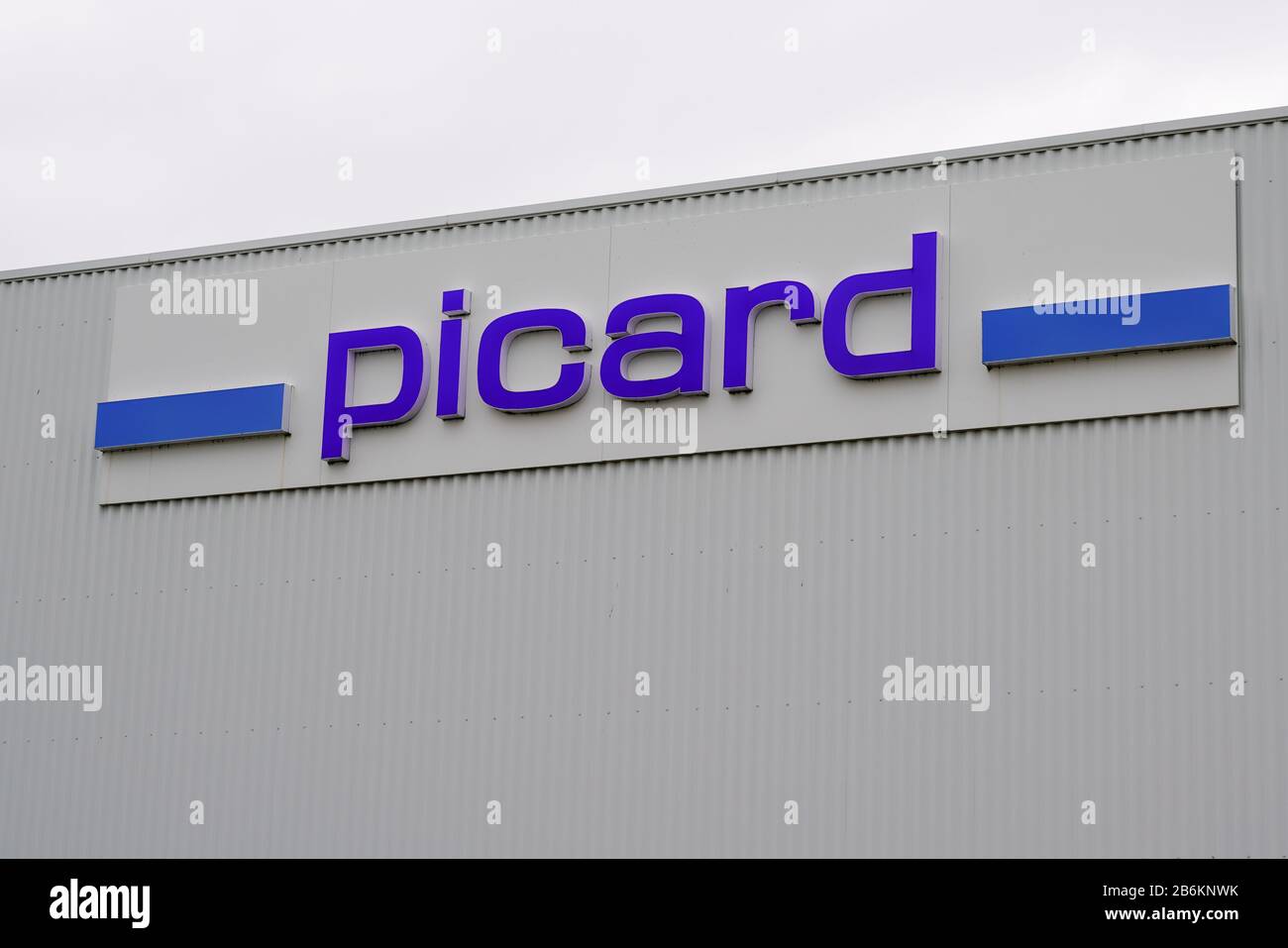 Bordeaux , Aquitaine / Francia - 01 15 2020 : Picard negozio marchio segno negozio francese alimentare azienda specializzata produzione distribuzione prodotti congelati Foto Stock