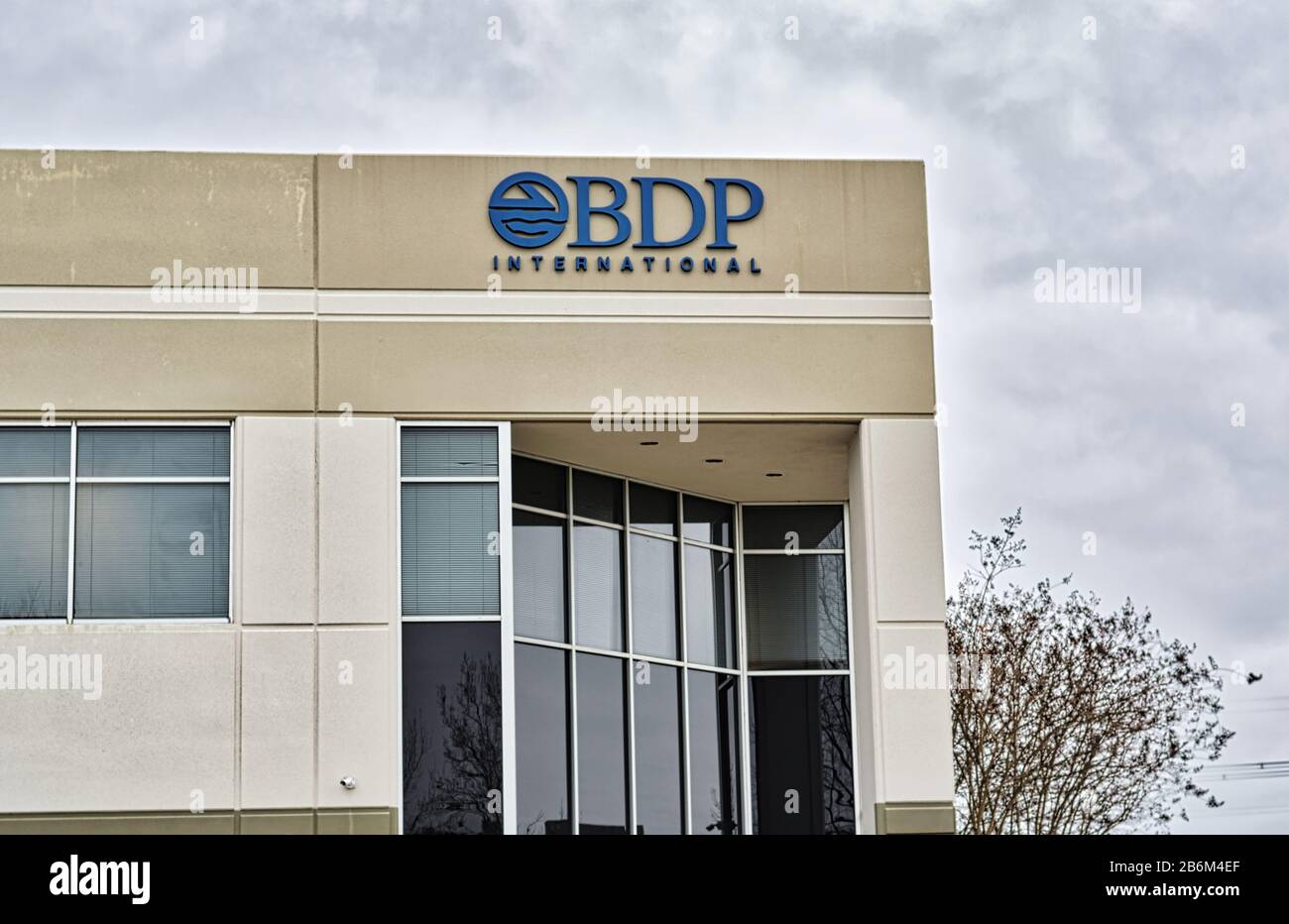 BDP International Office building esterno a Houston, Texas. Lead Logistics Provider che gestisce le spedizioni di esportazioni di importazione in tutto il mondo. Fondata nel 1966 Foto Stock