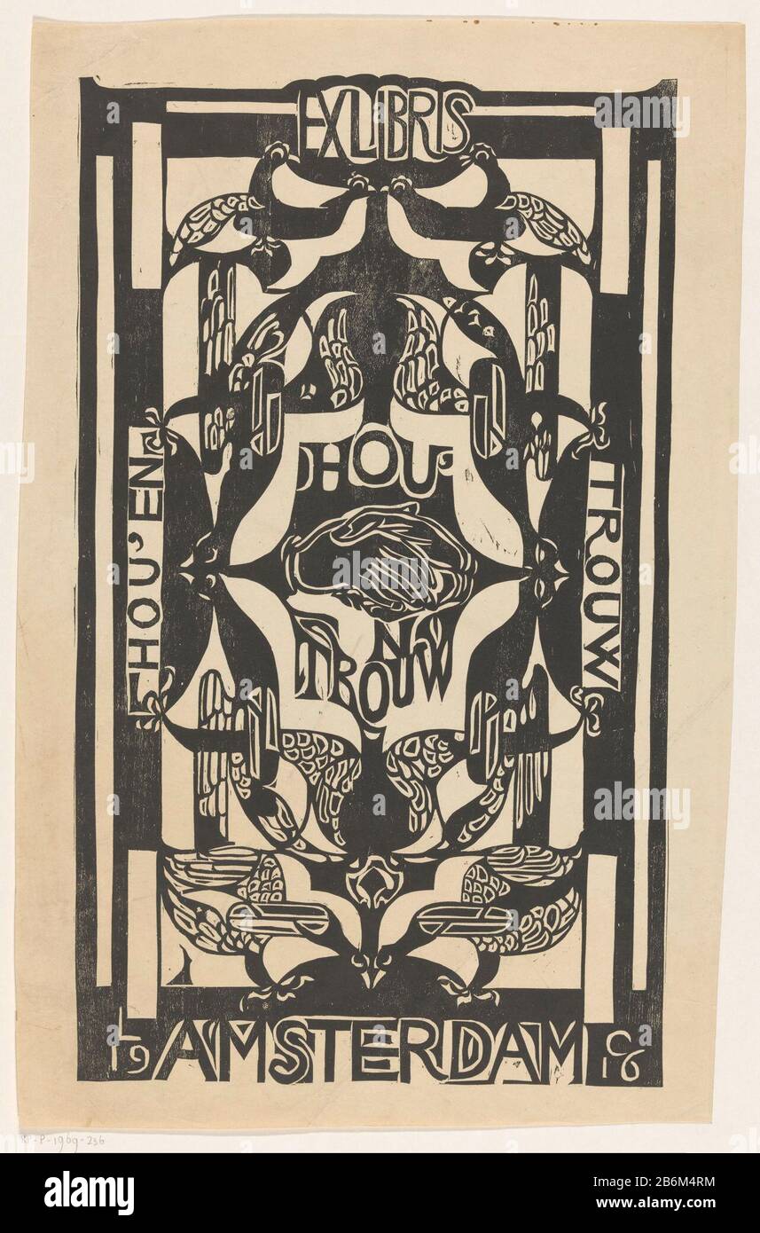 Ex libris van de vereniging Hou'en Trouw nel mezzo due mani agitare. Sinistra verticale 'Amore' e 'destra verticale' fede '. Sopra e sotto vogels stilizzati. Produttore : stampatore: CAREL Adolph Lion Cachet Luogo fabbricazione: Amsterdam Data: 1916 Materiale: Carta Tecnica: Legno dimensioni: Foglio: H 452 mm × W 287 mm Oggetto: Mani tremanti, 'extrarum junctio'birds Foto Stock