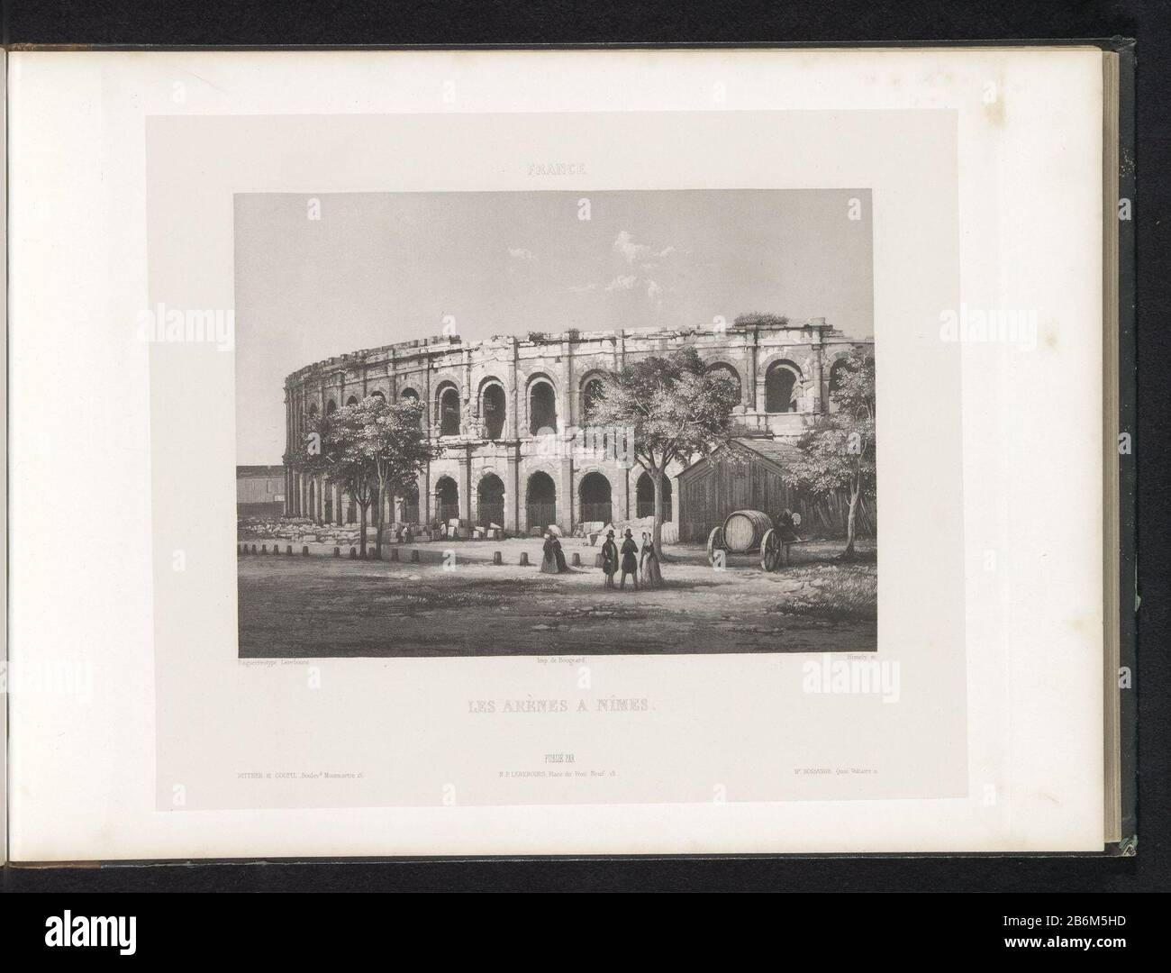 Esterno dell'Arena di Nimes NîmesLes arènes a (oggetto del titolo) Francia (titolo della serie) Tipo Di Proprietà: Stampa pagina numero articolo: RP-F 2001-7-1540-13 Iscrizioni / marchi: Iscrizione, recto, stampato 'Rittner & Goulil Boulevd Montmartre 15'oppschrift, recto, stampato:' NP Lerebours Place du Pont Neuf 15'oppschrift, 'recrift, 'al. Bossance Quai Voltaire 11' fabbricante : stampatore: Sigismond Himely (proprietà elencata) a disegnare: Anonimo alle immagini di Noël Marie Paymal Leebours (edificio elencato) stampante: Bougeard (edificio elencato) Editore: Noël Marie Paymal Leebours (oggetto elencato) publis Foto Stock