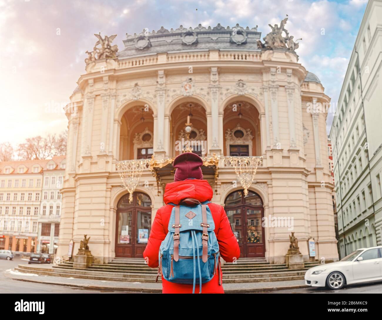 Teatro Nazionale dell'Opera in stile barocco moderno a Karlovy Vary Foto Stock