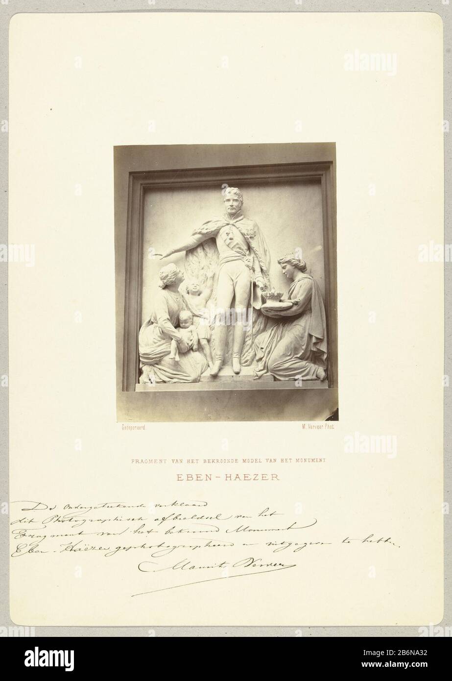 Frammento van het ontwerp voor het Nationaal Monumento Frammento van het bekroonde modello van het munument Eben-Haezer (titel op Object) frammento del disegno vincente per il Monumento Nazionale 1813-1863 [motto Ebenezer] l'Aia, di J.Ph. Koelman and W.C. van der Waeyen Pieterse Manufacture Creator: Photographer: Maurits Verveer (personalmente firmato) editore Maurits Verveer (personalmente firmato) Luogo di produzione: Den Haag Data: 1864 Caratteristiche Fisiche: Albumen materiale di stampa: Carta cartone Tecnica: Albumen dimensioni di stampa: H 192 mm × W 154 mmblad: H 423 mm × W 300 mm Oggetto: HIS Foto Stock