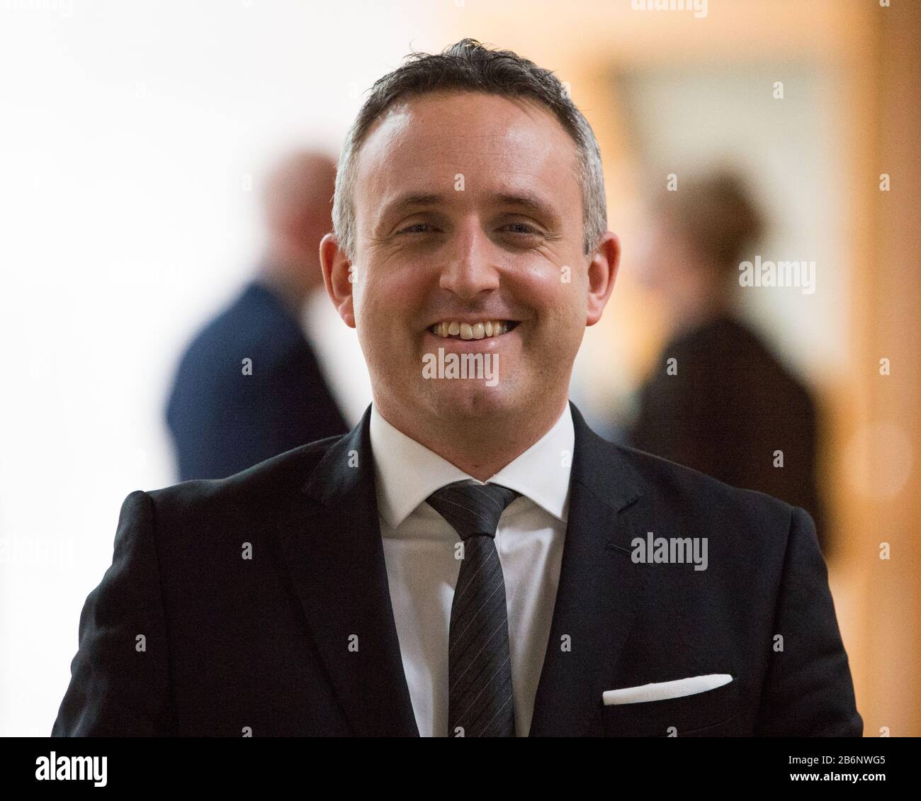 Edimburgo, Regno Unito. 11th Mar, 2020. Nella foto: Alex Cole - Hamilton MSP - Scottish Liberal democratico MSP per Edinburgh Western, portavoce per la salute. Scene dall'interno del Parlamento Scozzese. Credito: Colin Fisher/Alamy Live News Foto Stock Edimburgo, Regno Unito. 11th Mar, 2020. Nella foto: Alex Cole - Hamilton MSP - Scottish Liberal democratico MSP per Edinburgh Western, portavoce per la salute. Scene dall'interno del Parlamento Scozzese. Credito: Colin Fisher/Alamy Live News Foto Stock