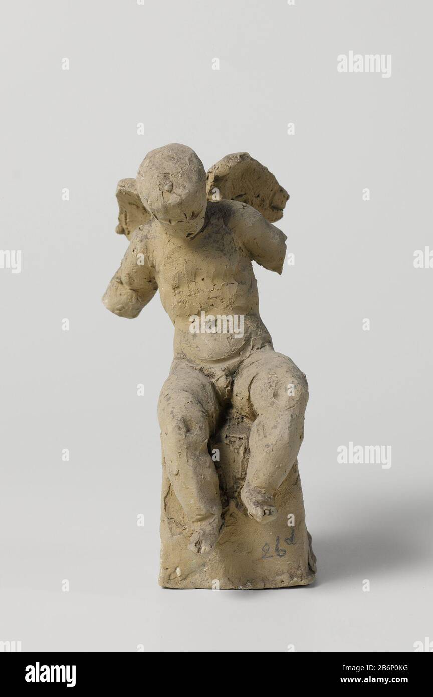 Gevleugelde Putto Gevleugelde Putto Object Type : beeldhouwwouwwerk Objectnummer: BK-18797-D Produttore : beeldhouder: Eugène Lacomblé dating: CA. 1800 - ca. 1900 Materiale: Klei dimensioni: H 18 cm. × b 8,4 cm. × d 12,4 cm. Foto Stock