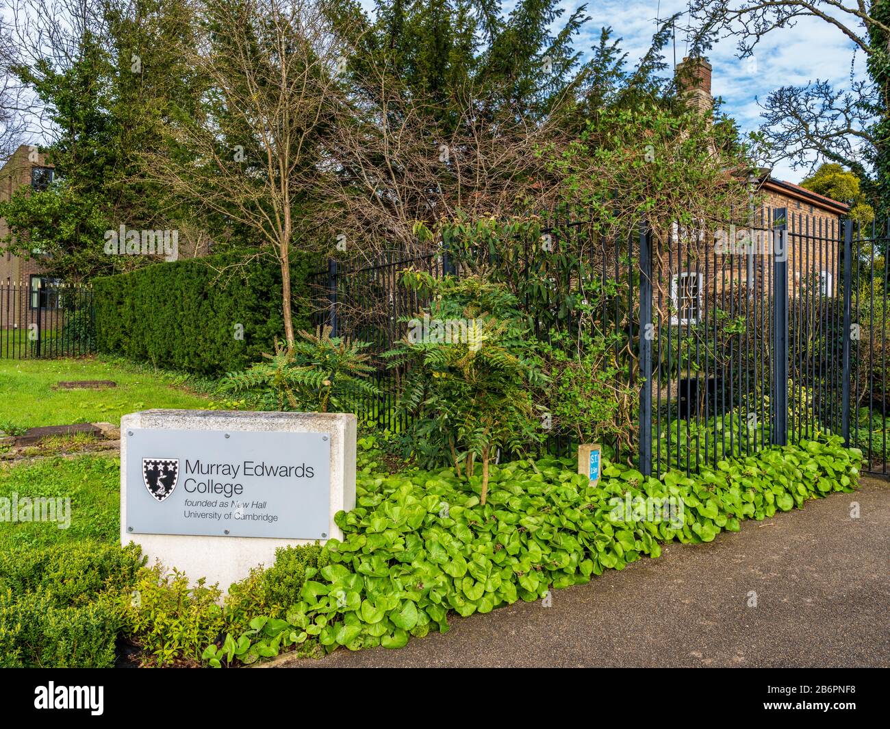 Murray Edwards College Cambridge - ingresso al Murray Edwards College Cambridge University - fondata come New Hall nel 1954, università per sole donne. Foto Stock