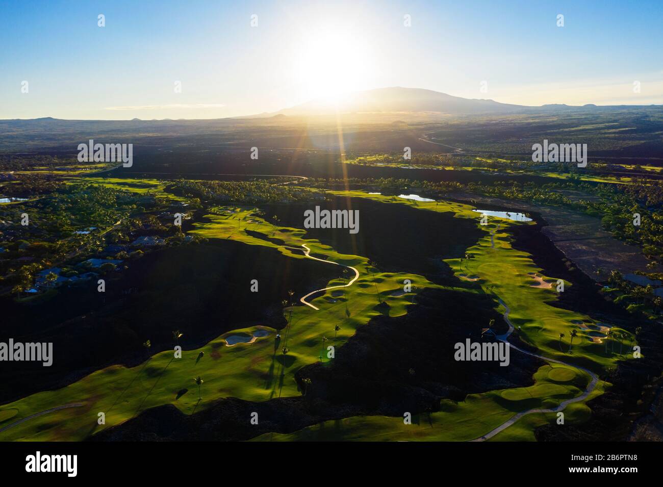 USA, Hawaii, Big Island, West Coast, Waikoloa Village, Francis H. i'i Brown Golf Course, vista aerea Foto Stock